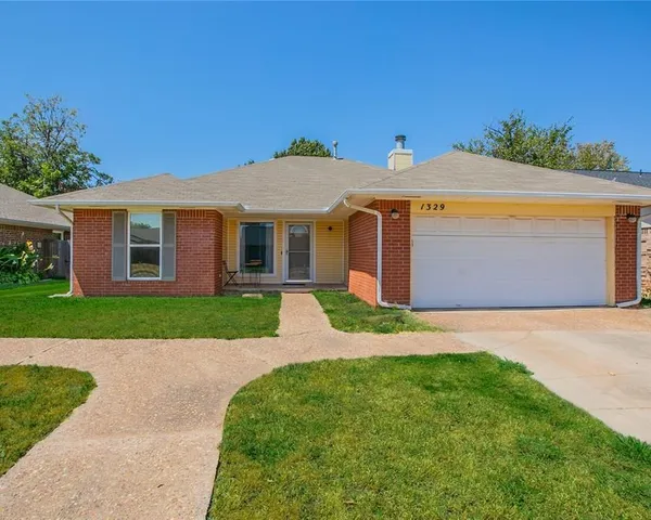 1329 Greenfield Drive